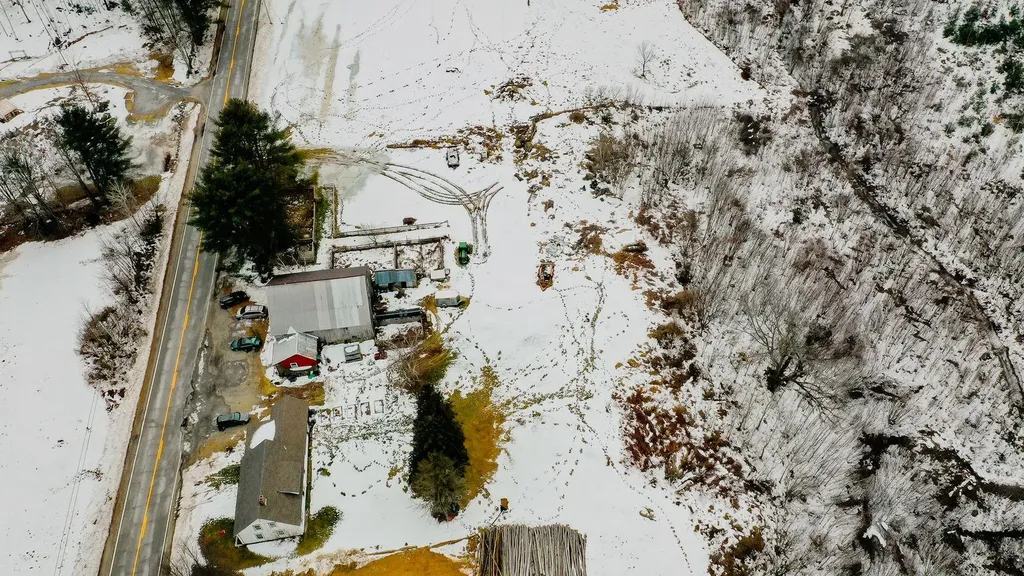183 Pond Road Mount Vernon ME 04352
