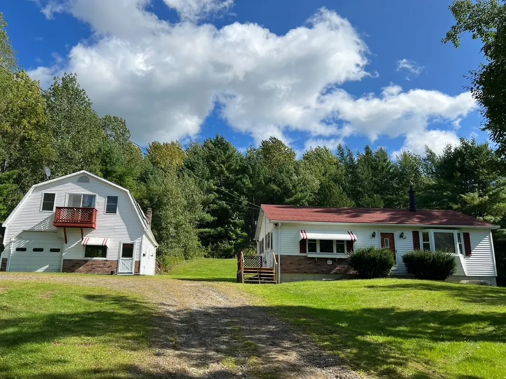 2197 Middle Road Sidney ME 04330