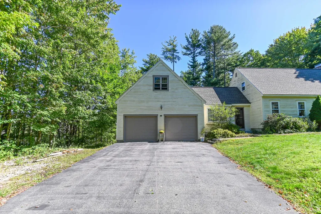 34 Fieldstone Estates Road York ME 03909