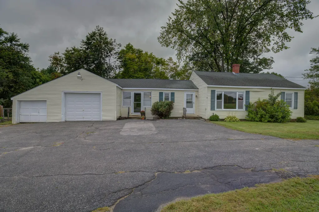 6 Lewiston Junction Road Poland ME 04274