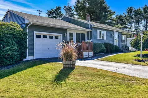 49 Amherst Street Auburn ME 04210