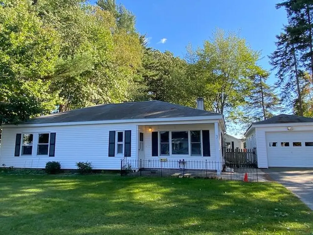 3 Castine Drive Brunswick ME 04011