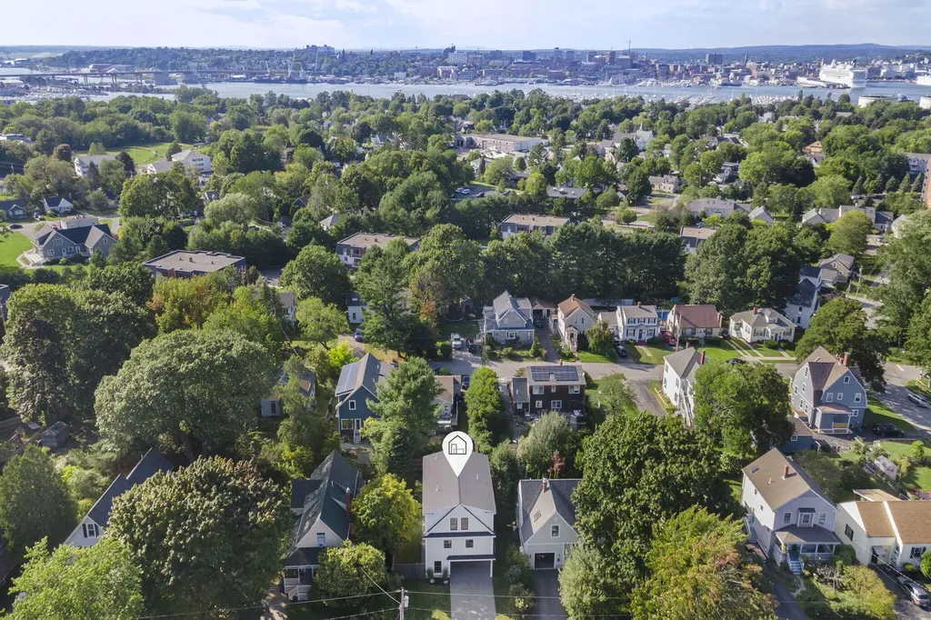 79 Summit Street South Portland ME 04106