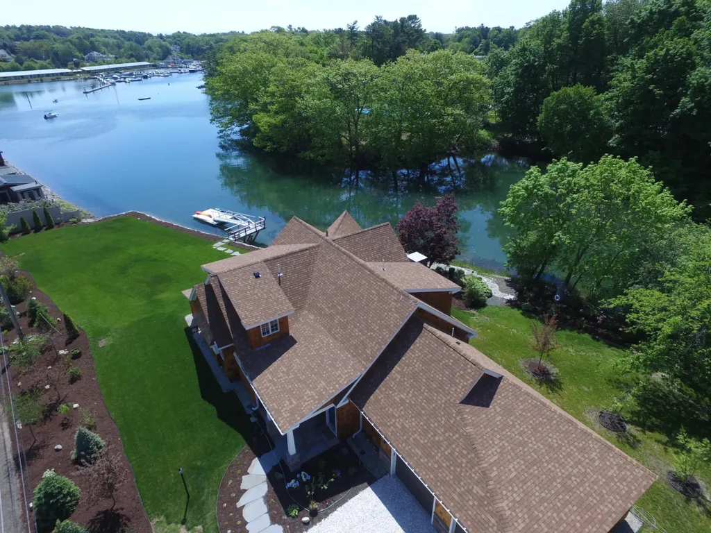 9 Doanes Wharf Road Kennebunk ME 04043