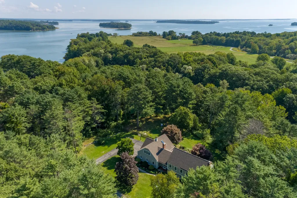 205 Royall Point Road Yarmouth ME 04096