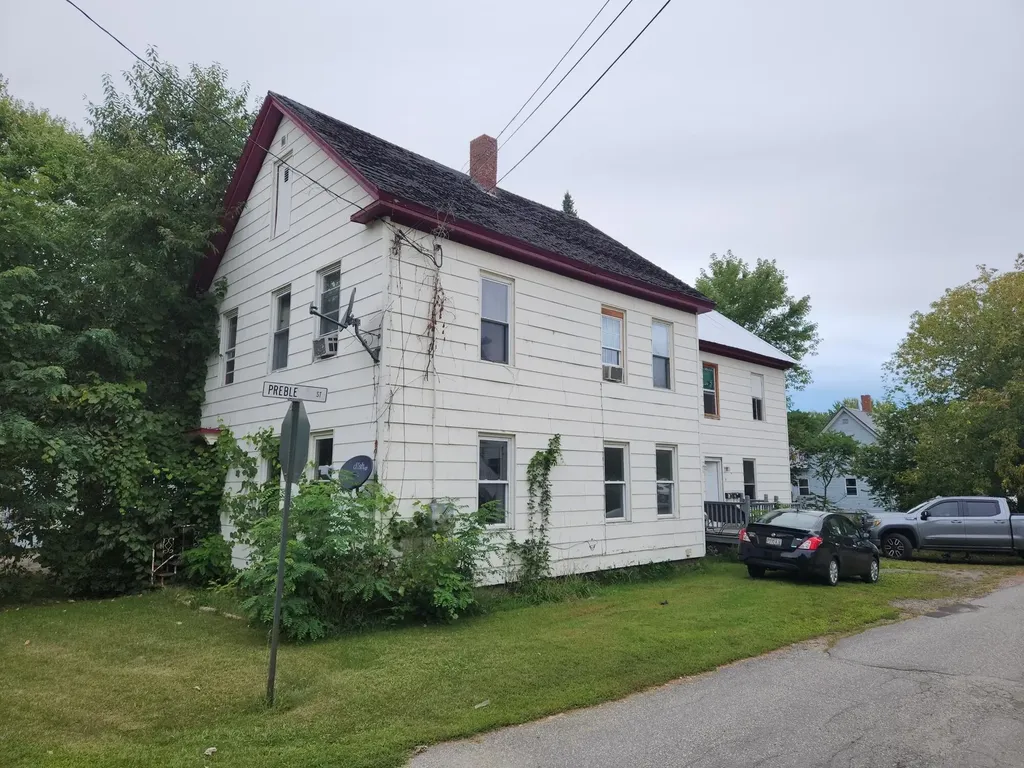 6 Kelley Street Fairfield ME 04937