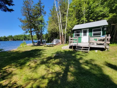 260 Mcgregor Road Lincoln ME 04457