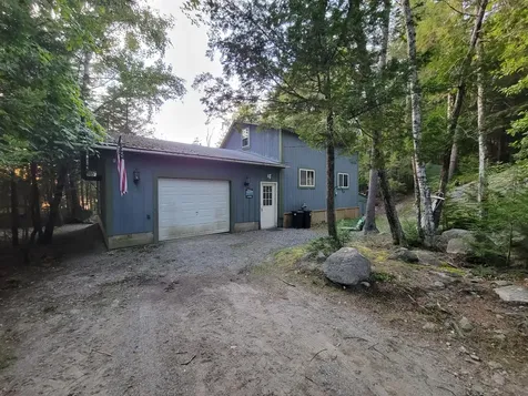 260 Mcgregor Road Lincoln ME 04457