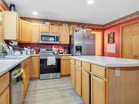 4 Black Cherry Drive Brunswick ME 04011