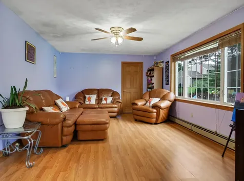 4 Black Cherry Drive Brunswick ME 04011