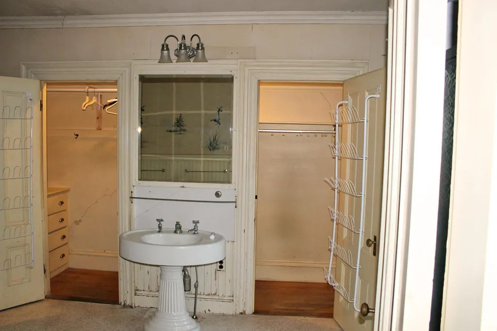91 Grove Street Bangor ME 04401