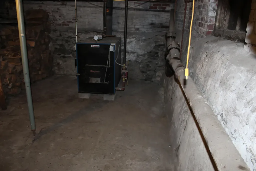 91 Grove Street Bangor ME 04401
