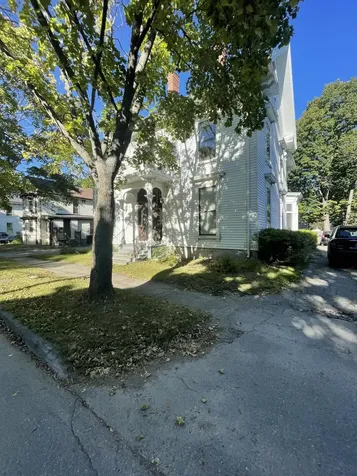 91 Grove Street Bangor ME 04401