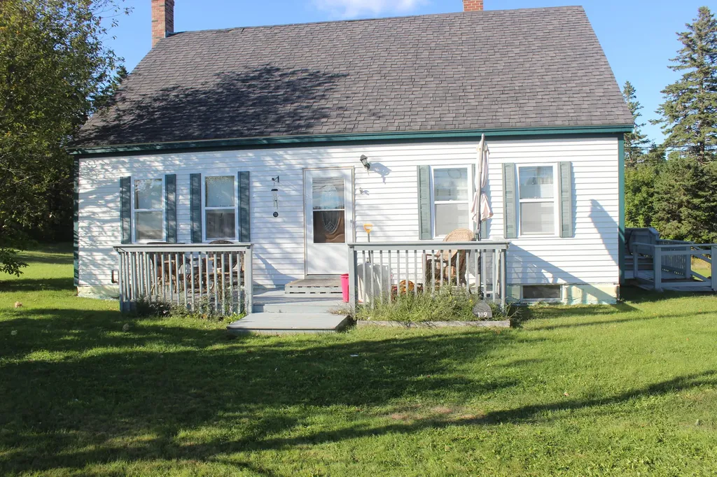 109 County Road Eastport ME 04631
