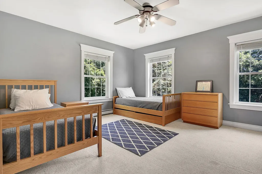 125 Fairway Drive Auburn ME 04210