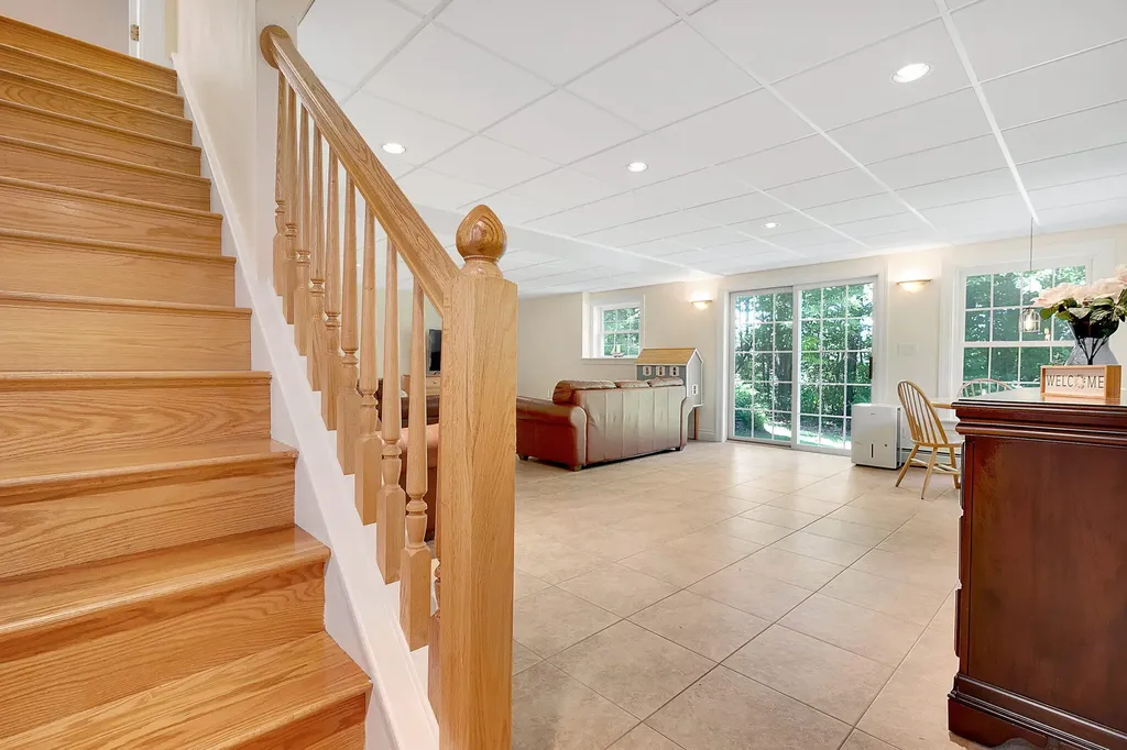 125 Fairway Drive Auburn ME 04210