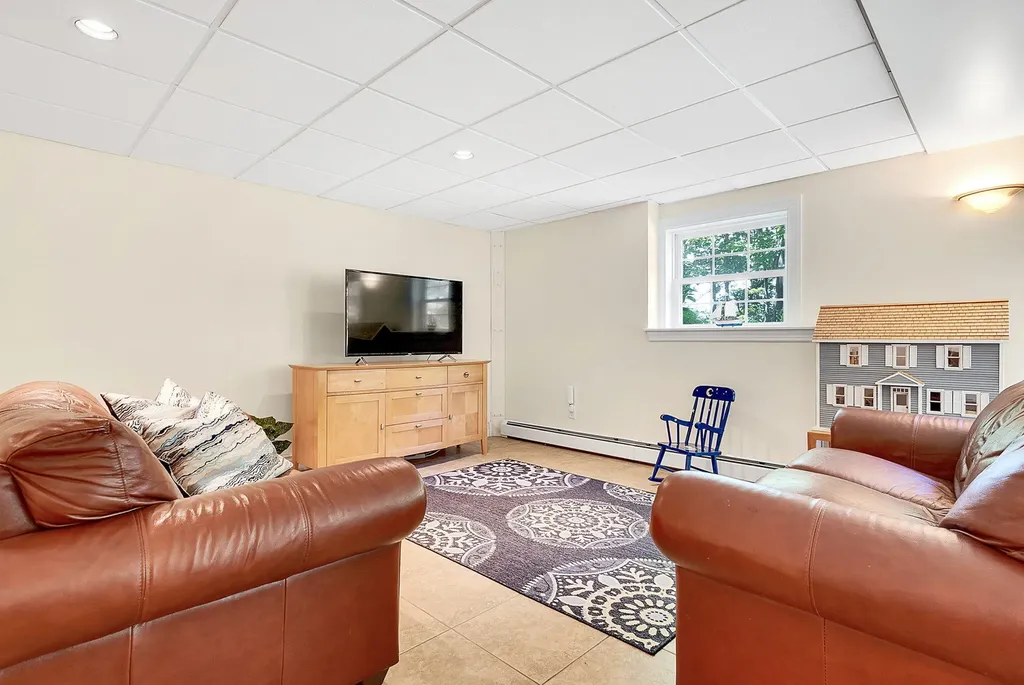 125 Fairway Drive Auburn ME 04210