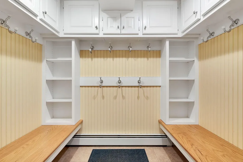 125 Fairway Drive Auburn ME 04210
