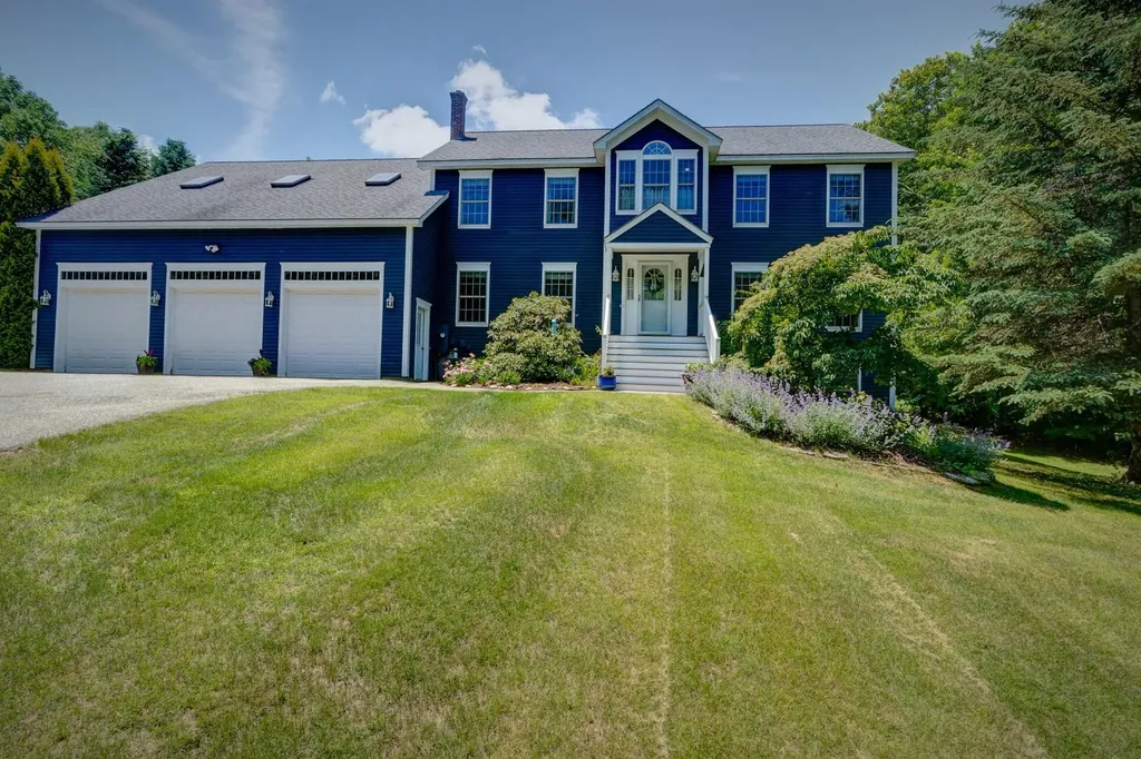 125 Fairway Drive Auburn ME 04210