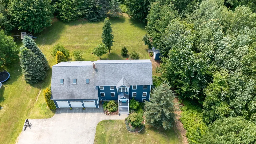 125 Fairway Drive Auburn ME 04210