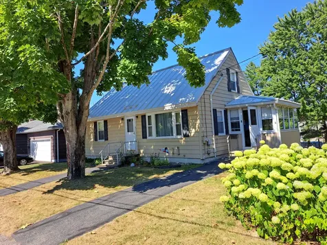 8 Glen Street Augusta ME 04330
