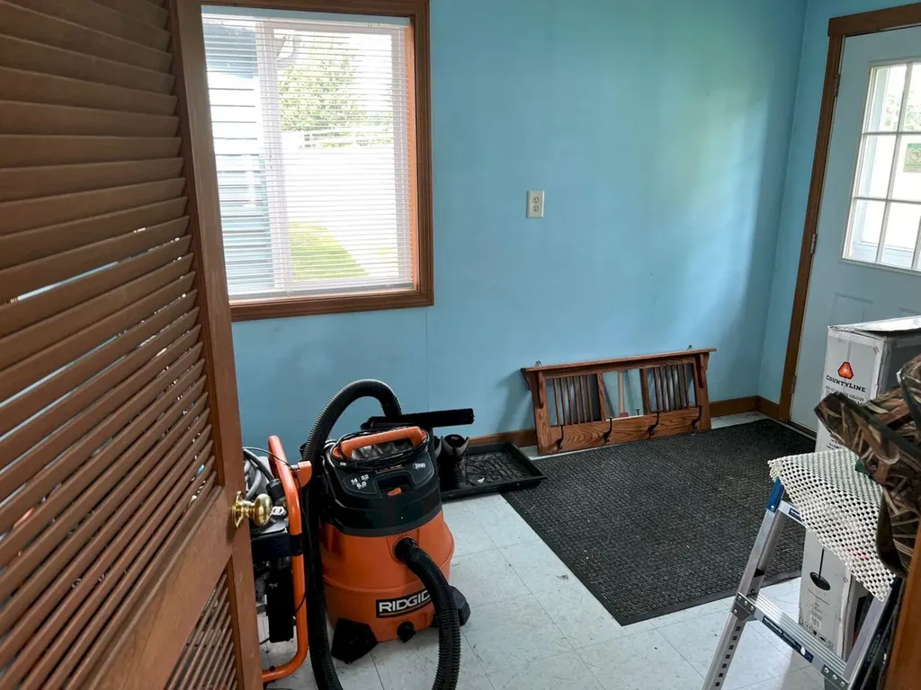 2215 Riverside Drive Vassalboro ME 04989