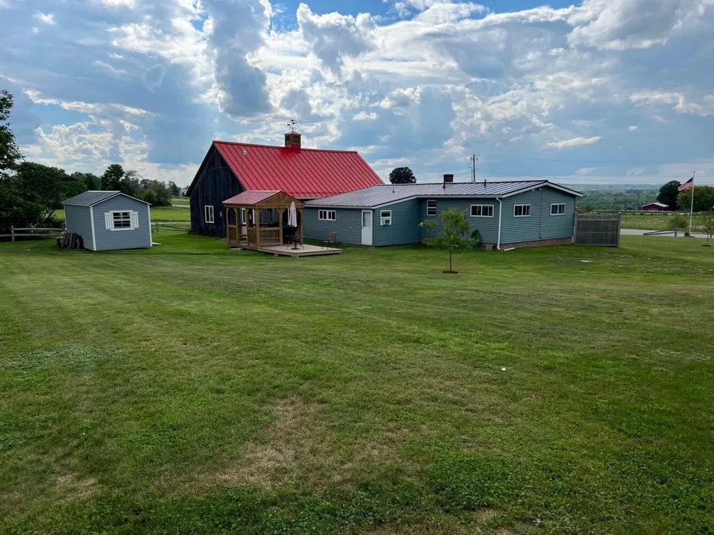 2215 Riverside Drive Vassalboro ME 04989