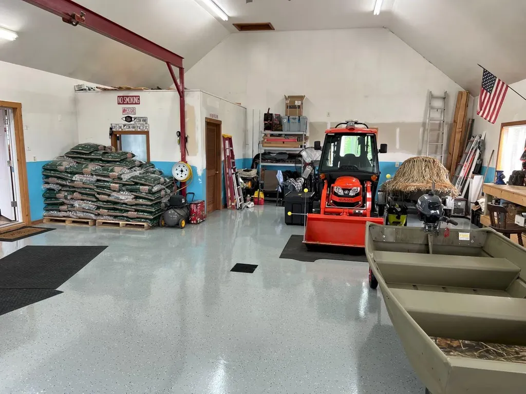 2215 Riverside Drive Vassalboro ME 04989