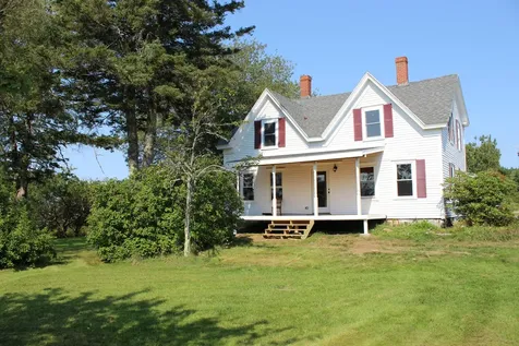 702 Pleasant Street Blue Hill ME 04614