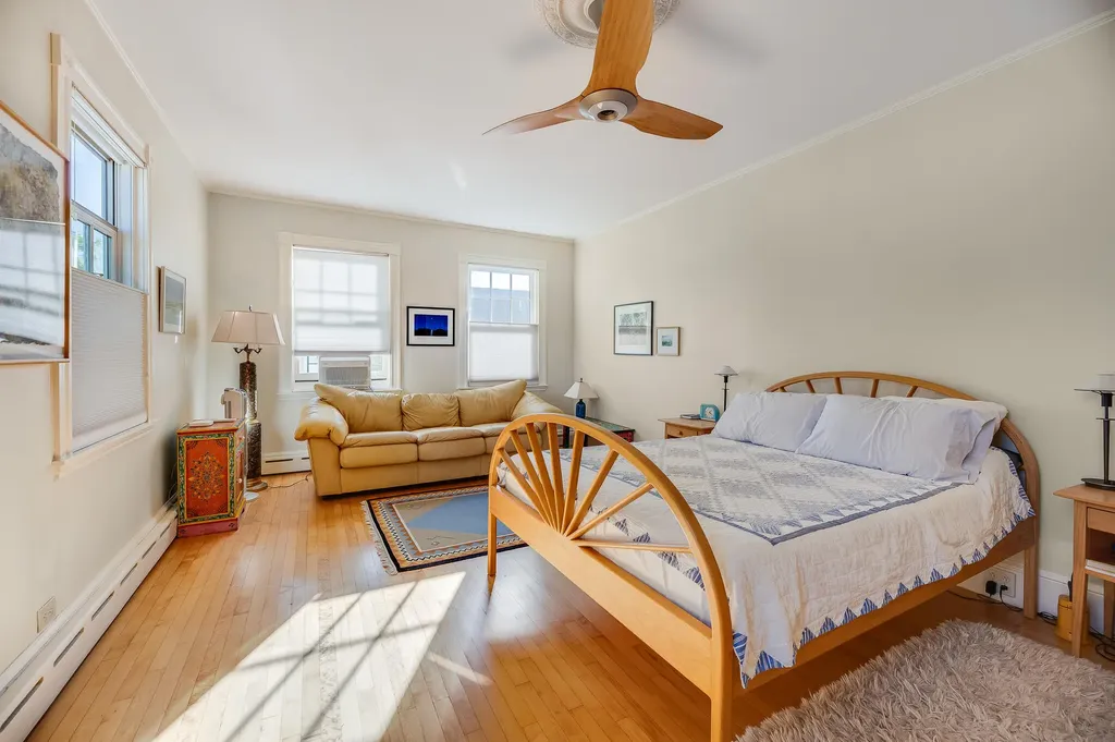 69 W Broadway Bangor ME 04401