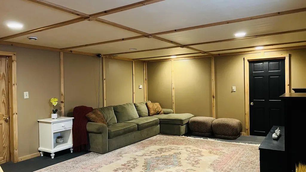 57 Oxbow Drive Glenburn ME 04401