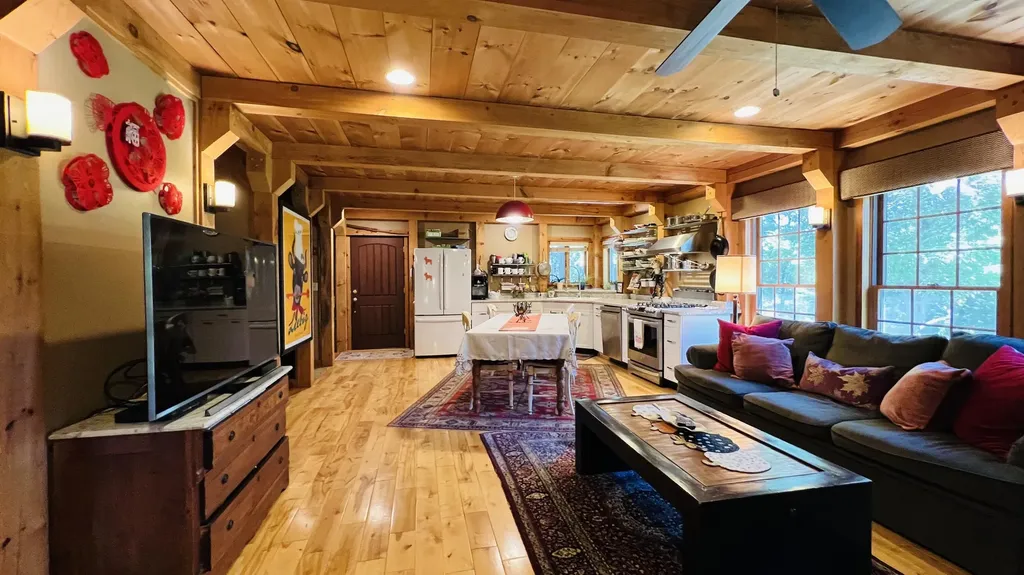 57 Oxbow Drive Glenburn ME 04401