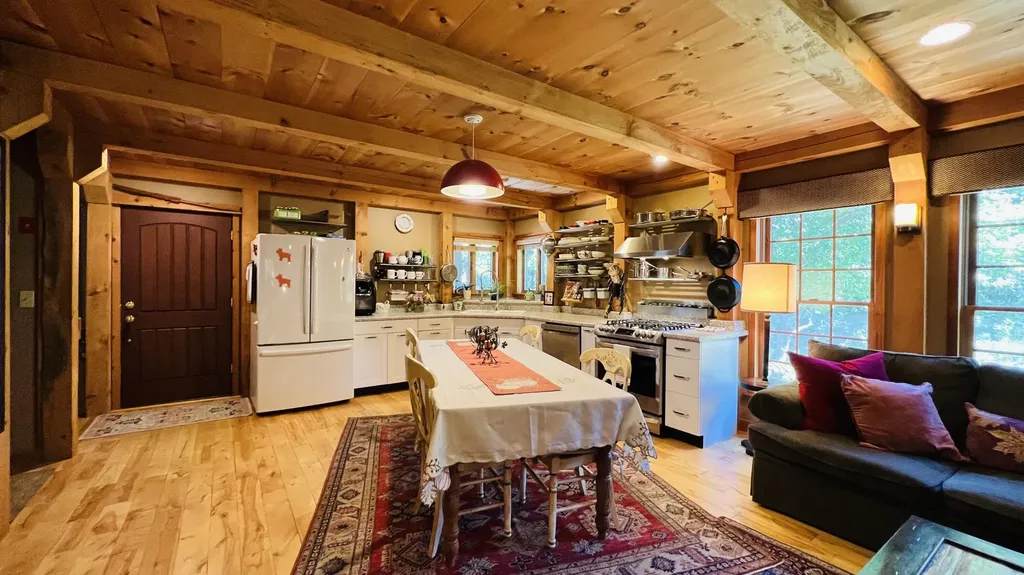 57 Oxbow Drive Glenburn ME 04401