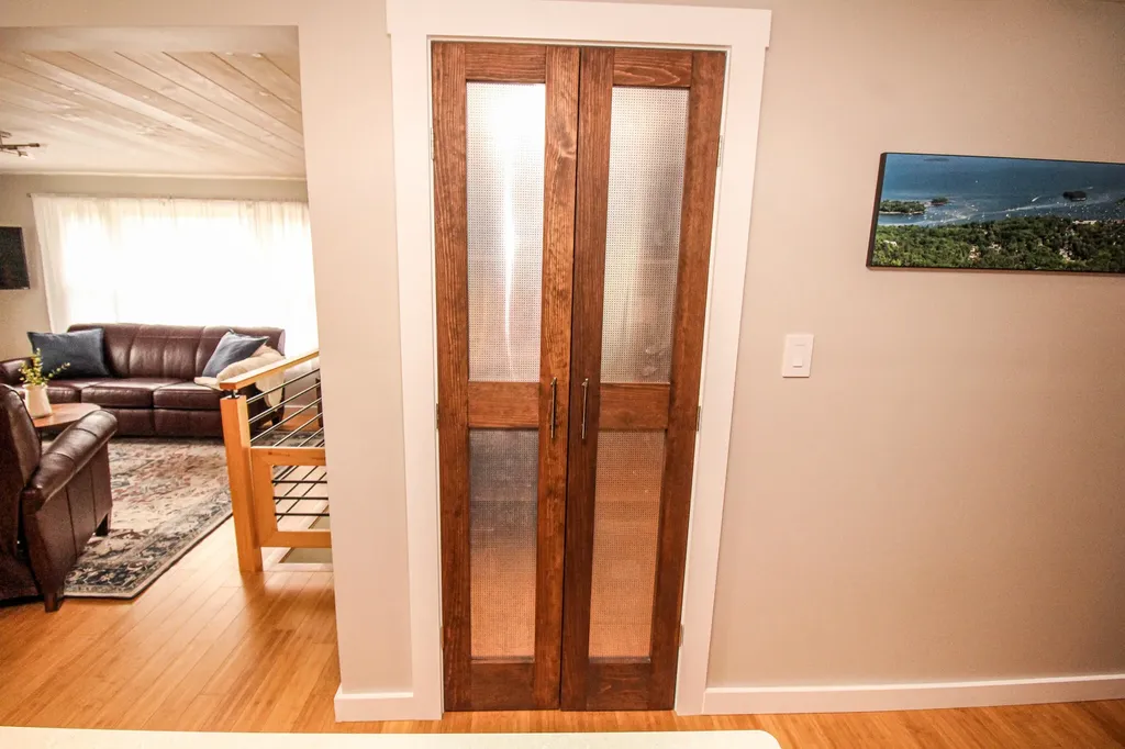 75 Booker Street Thomaston ME 04861