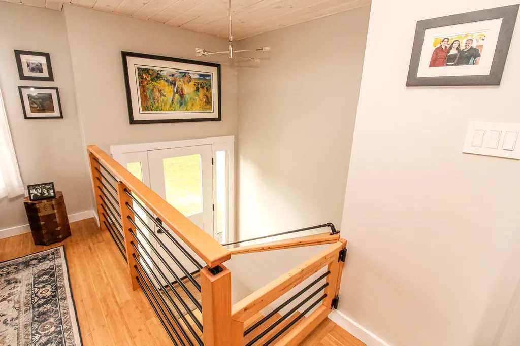 75 Booker Street Thomaston ME 04861
