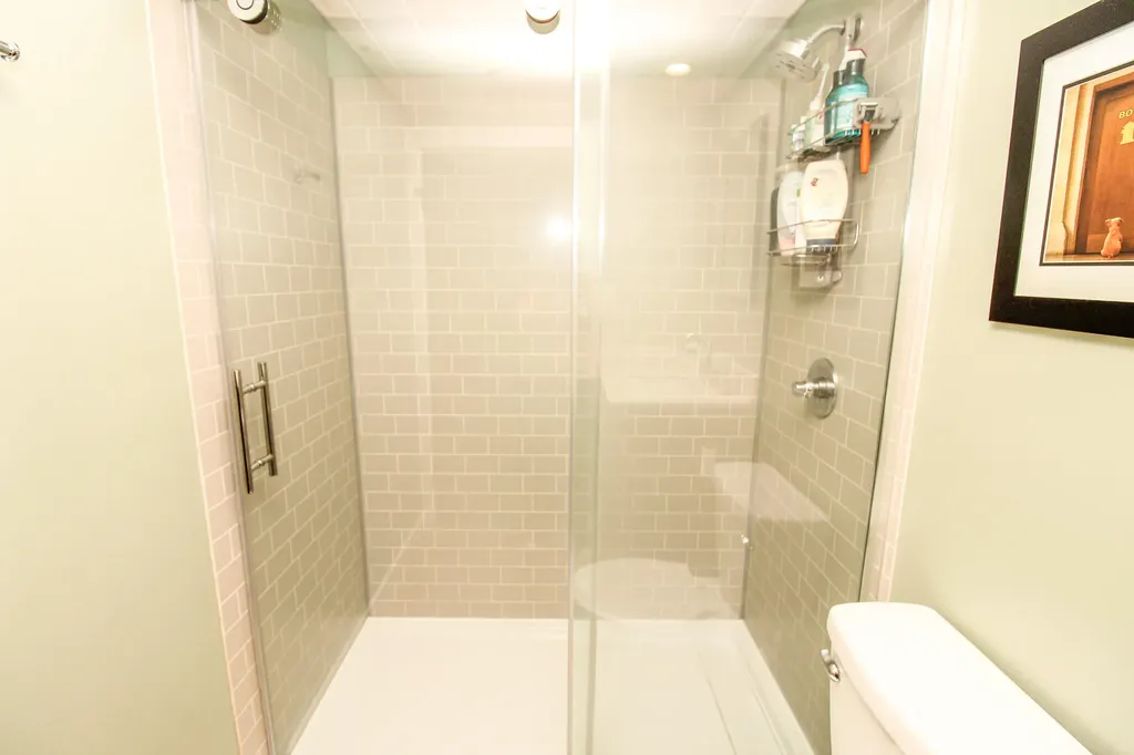 75 Booker Street Thomaston ME 04861