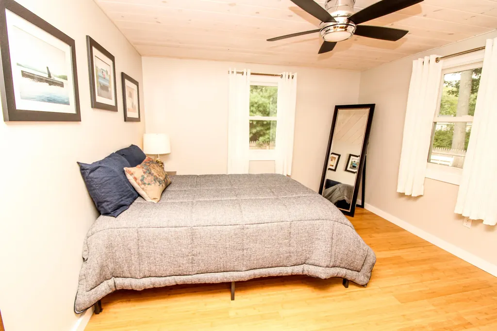 75 Booker Street Thomaston ME 04861