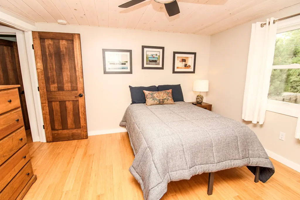 75 Booker Street Thomaston ME 04861