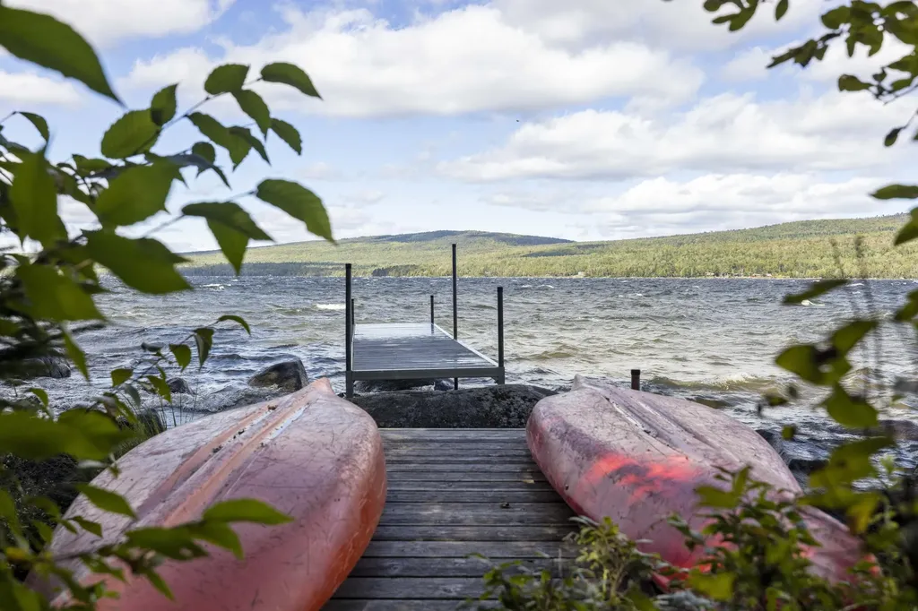 209-211 Shelton Trail Rangeley Plt ME 04970