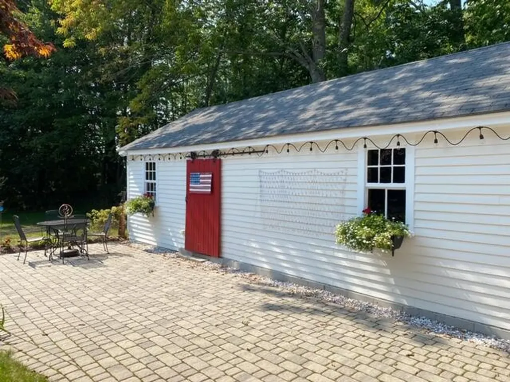 756 Alewive Road Kennebunk ME 04043