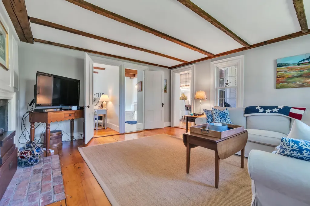 756 Alewive Road Kennebunk ME 04043