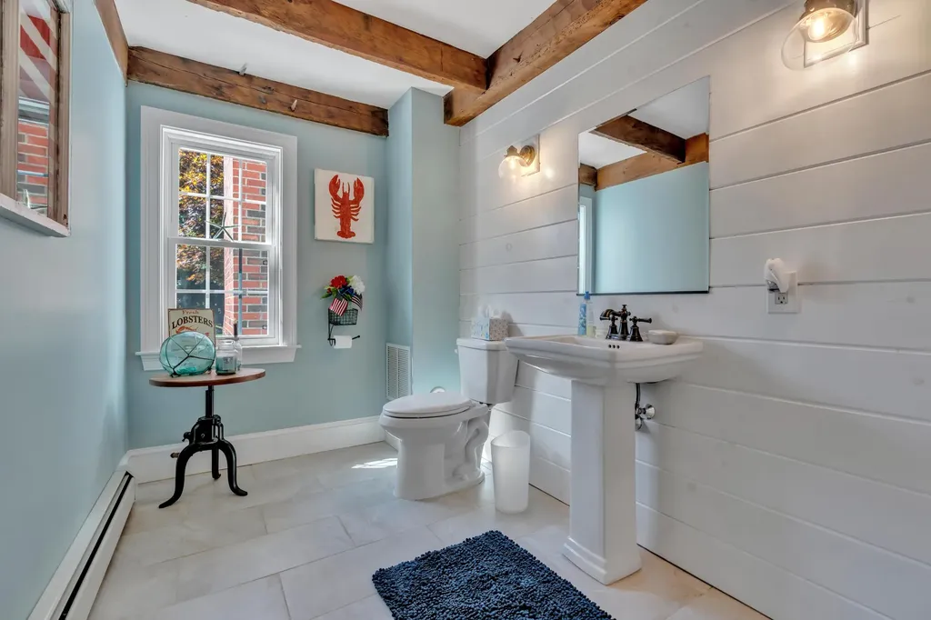 756 Alewive Road Kennebunk ME 04043
