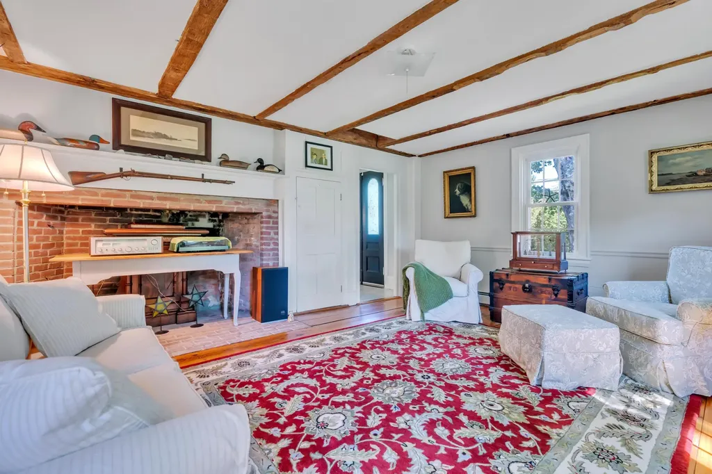 756 Alewive Road Kennebunk ME 04043