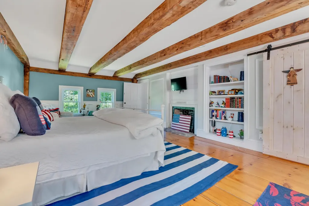 756 Alewive Road Kennebunk ME 04043