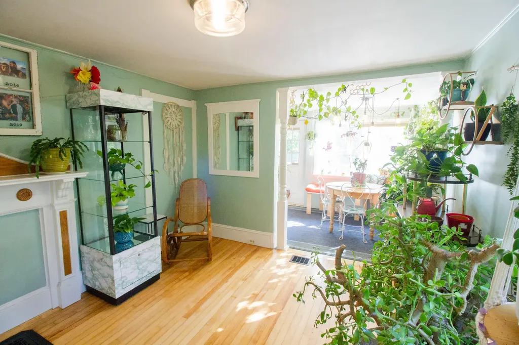 309 Grove Street Bangor ME 04401