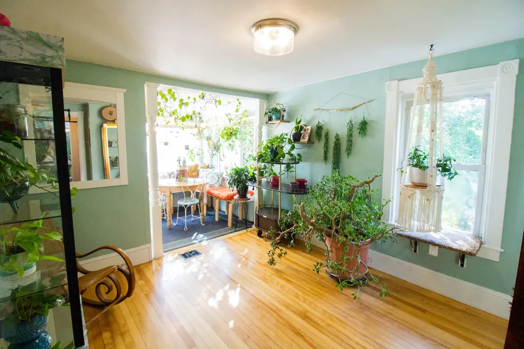 309 Grove Street Bangor ME 04401