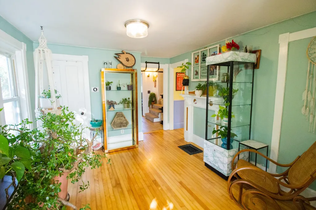 309 Grove Street Bangor ME 04401