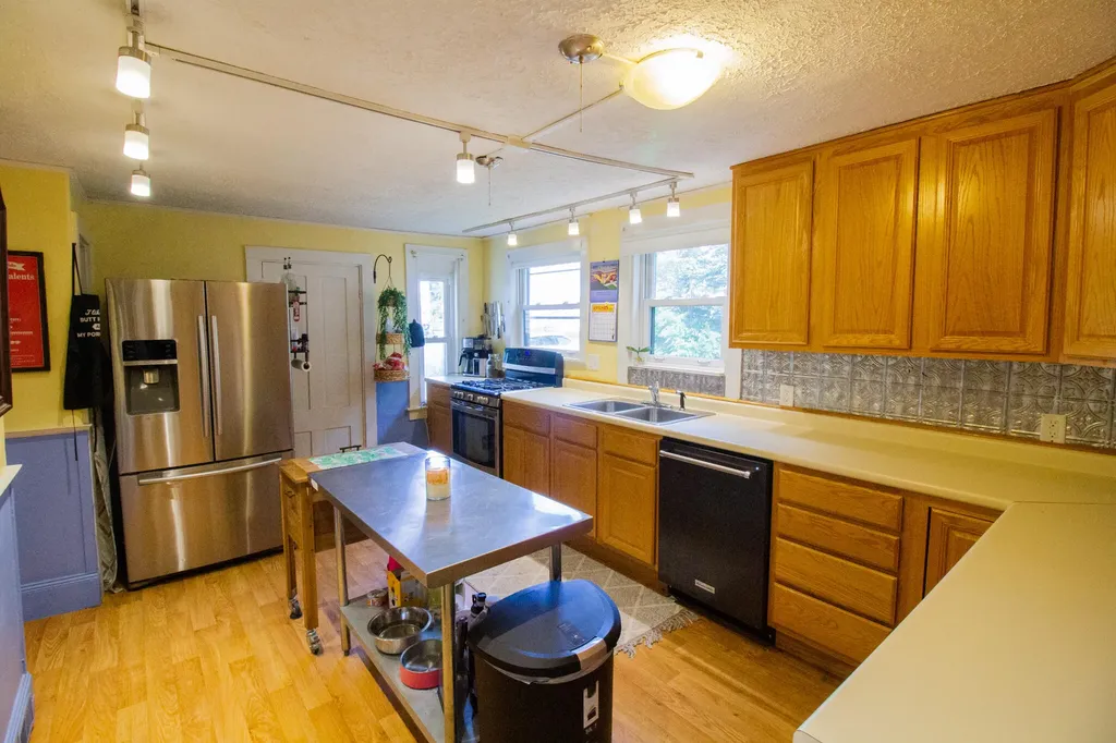 309 Grove Street Bangor ME 04401