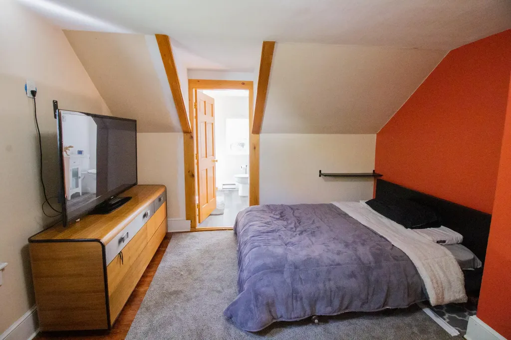 309 Grove Street Bangor ME 04401