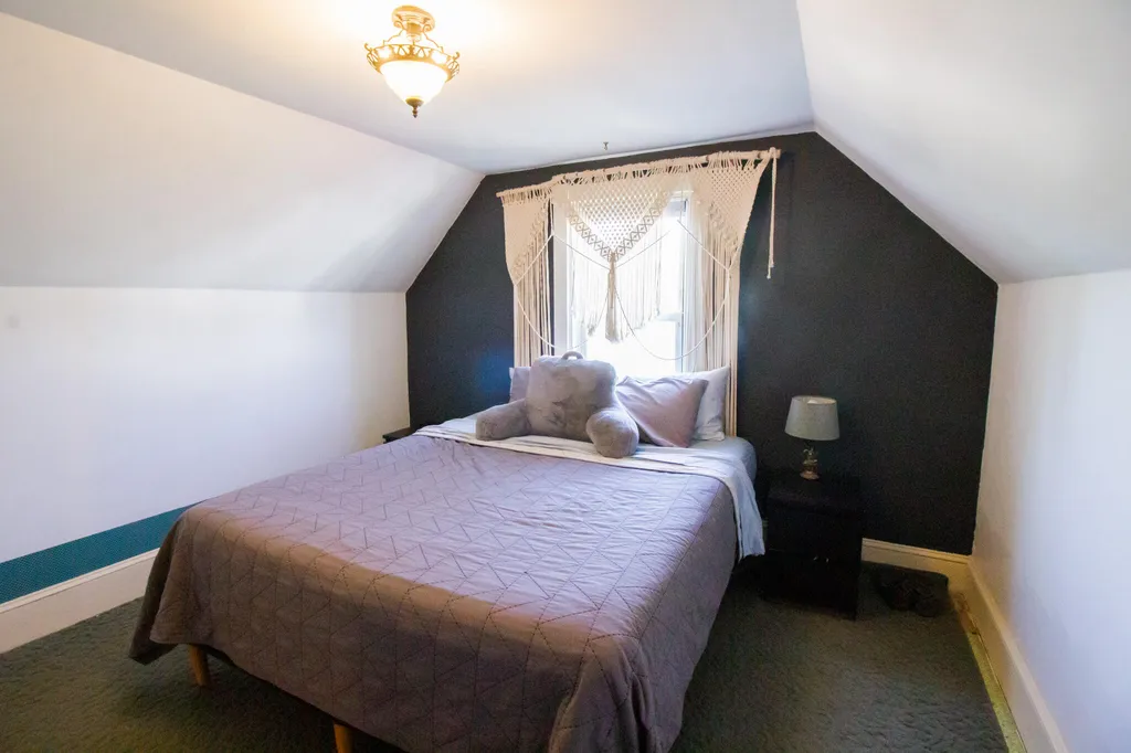 309 Grove Street Bangor ME 04401